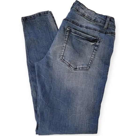 Forever 21 Distressed Jeans - Picture 6 of 7